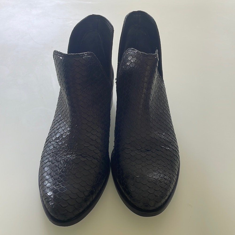 Kaanas black ankle boots- WORN TWICE